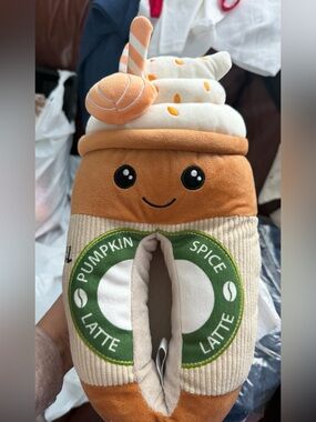 Slippers size 9-10
